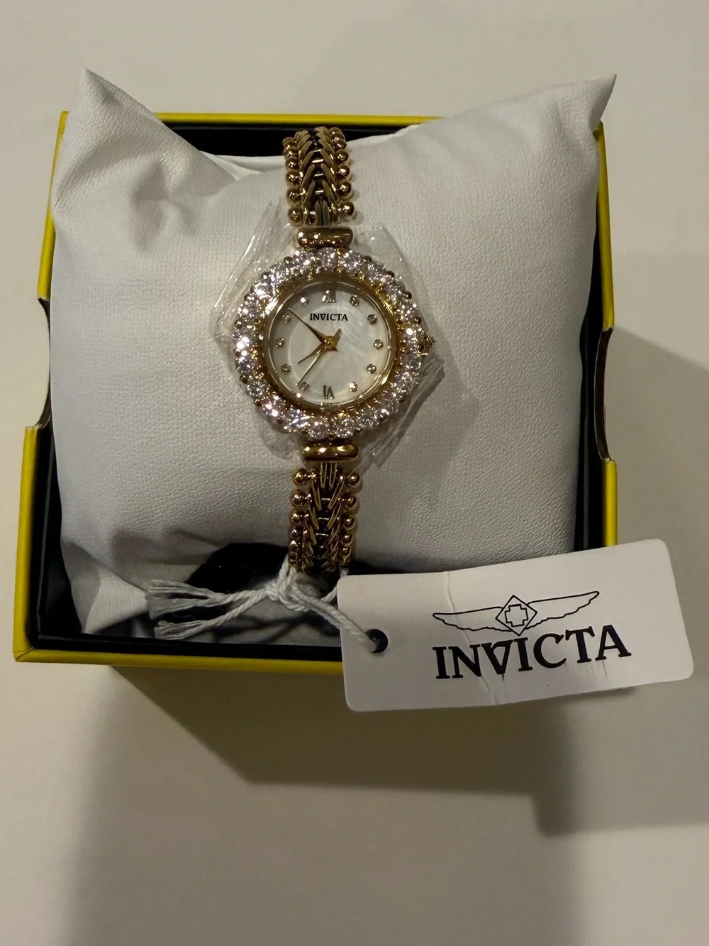 NEW Invicta Angel Lady Gold Tone Crystal Bezel 24.8mm Quartz Bracelet Watch Glam